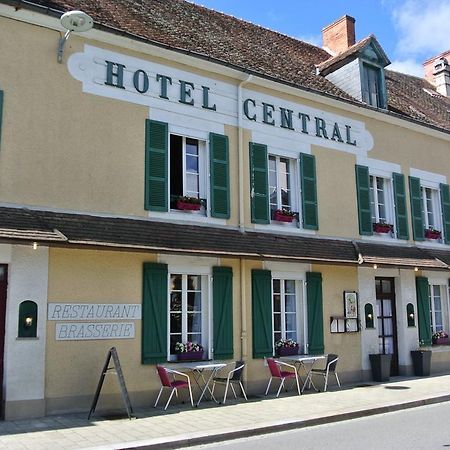 Hotel Le Central Boussac  외부 사진